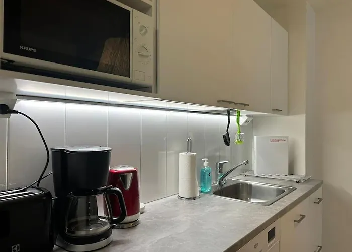 Kotimaailma - Tilava Kolmio Tikkurilassa شقة *