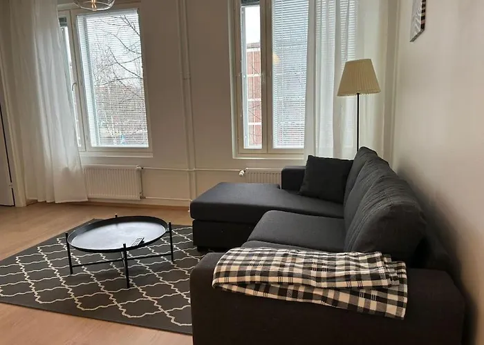 شقة Kotimaailma - Tilava Kolmio Tikkurilassa