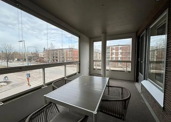 Kotimaailma - Tilava Kolmio Tikkurilassa شقة *